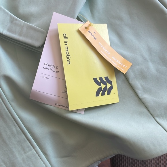 All in motion bonded rain jacket - Picture 4 of 6